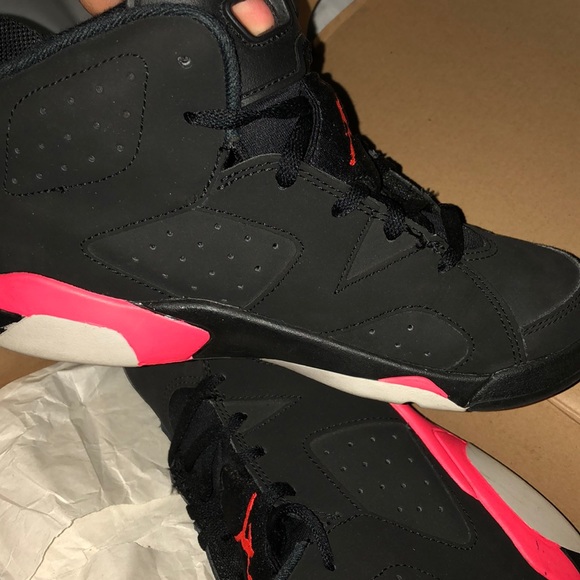 Kids Jordan’s infrared 6 - Picture 1 of 3